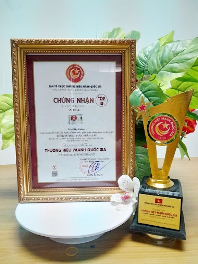 Tin đặc biệt: Sản phẩm Ích Giáp Vương vinh dự nhận giải thưởng “Thương hiệu Mạnh Quốc gia ”